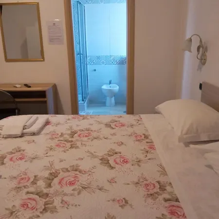 In Family Gabriele 3* Crotone