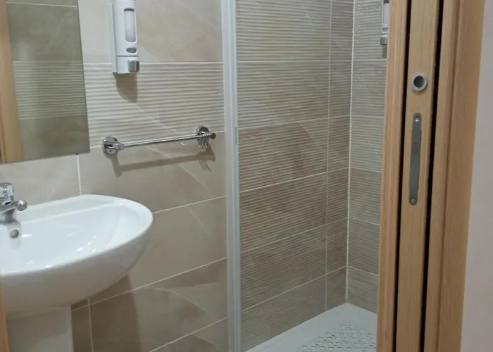 住宿加早餐酒店 In Family Gabriele 克罗托内